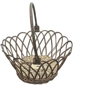 Vintage small metal wire basket